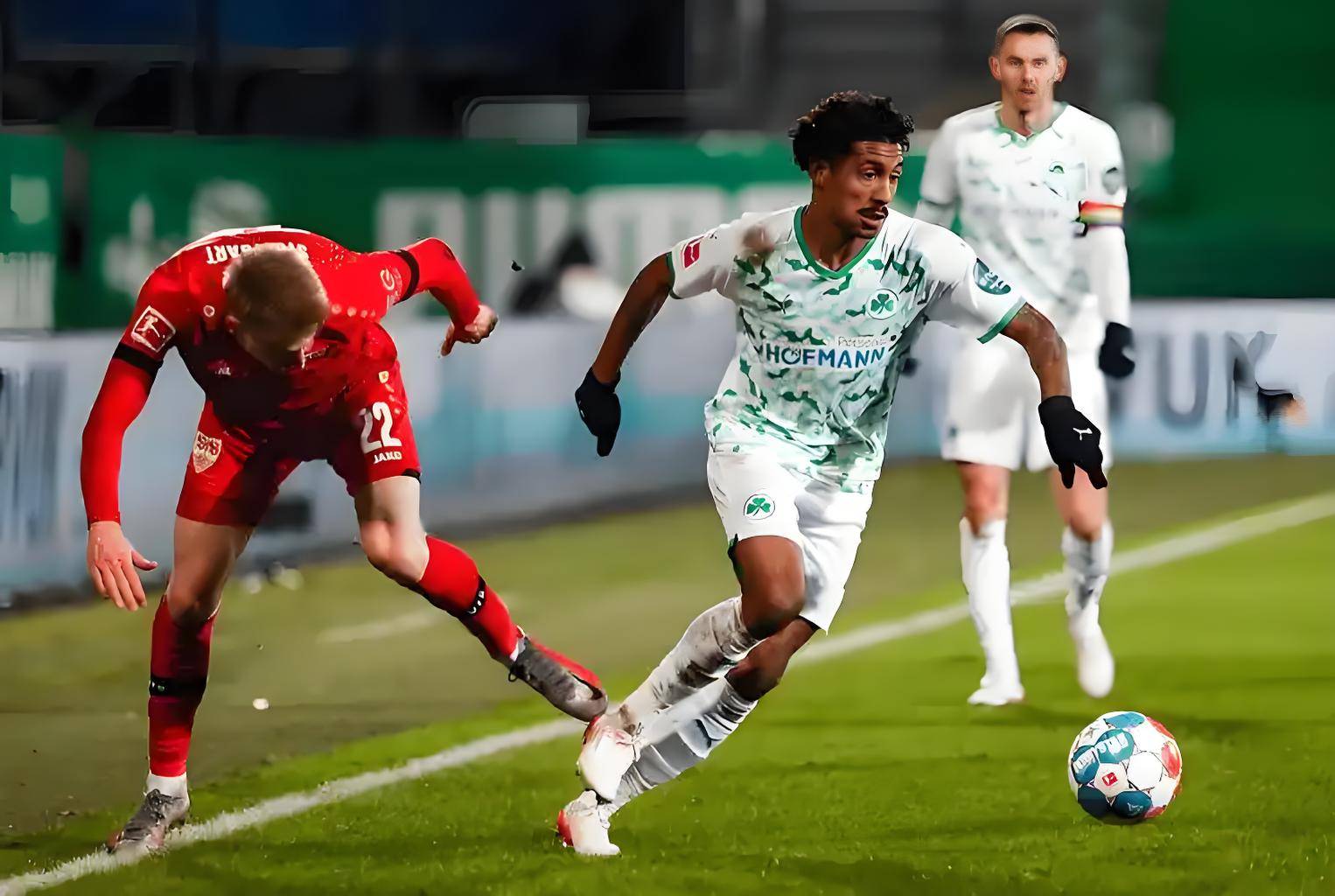 爱游戏在线登录-包含柏林赫塔在主场战胜对手，喜获胜利的词条