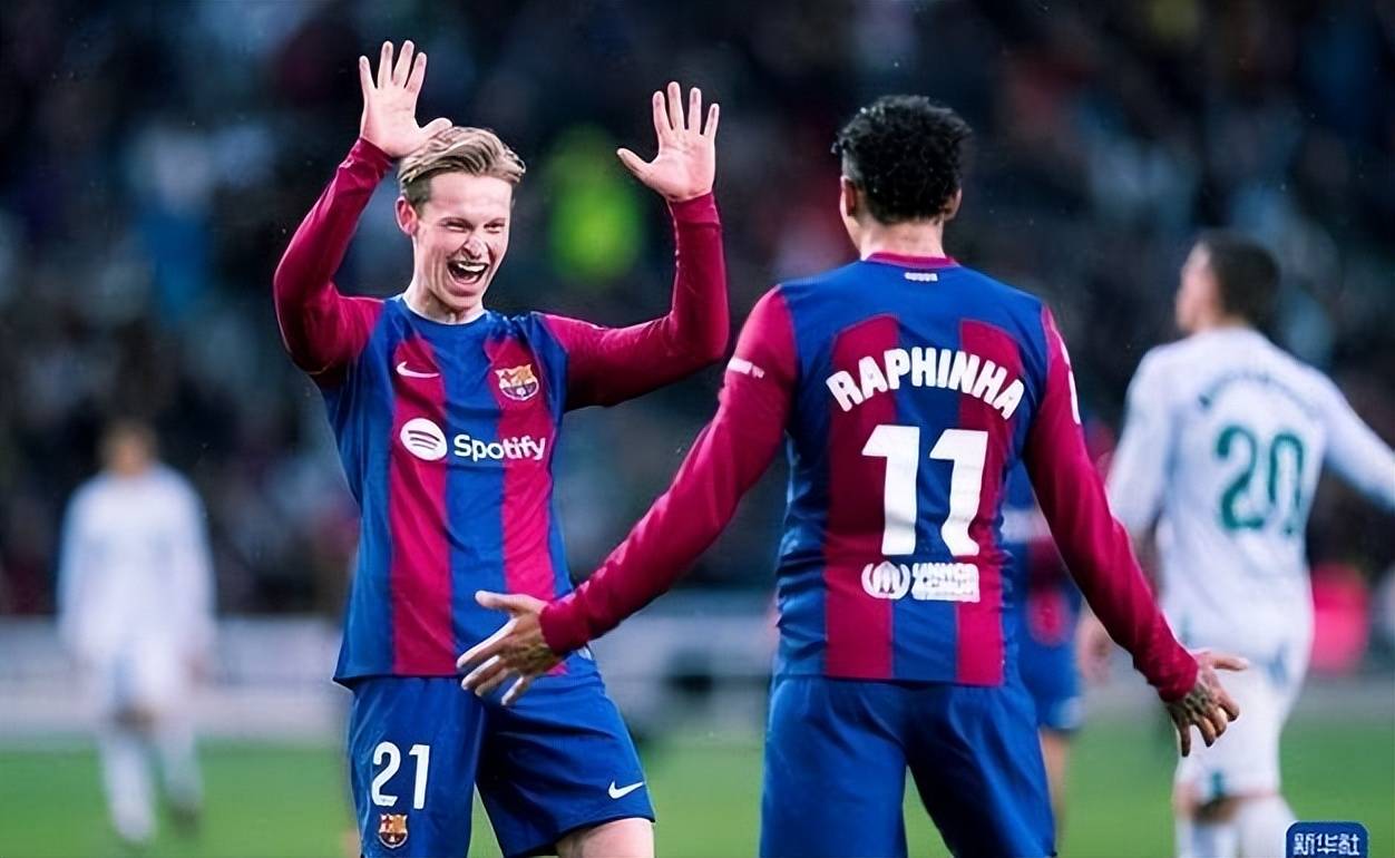 爱游戏app下载-意甲新军西帕尔默在比赛中逆袭，实力引人注目的简单介绍