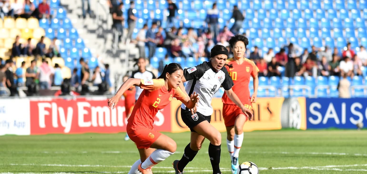爱游戏官网入口-亚洲杯女子足球比赛中的亮点和精彩瞬间(亚洲杯女子足球比赛中的亮点和精彩瞬间是什么)