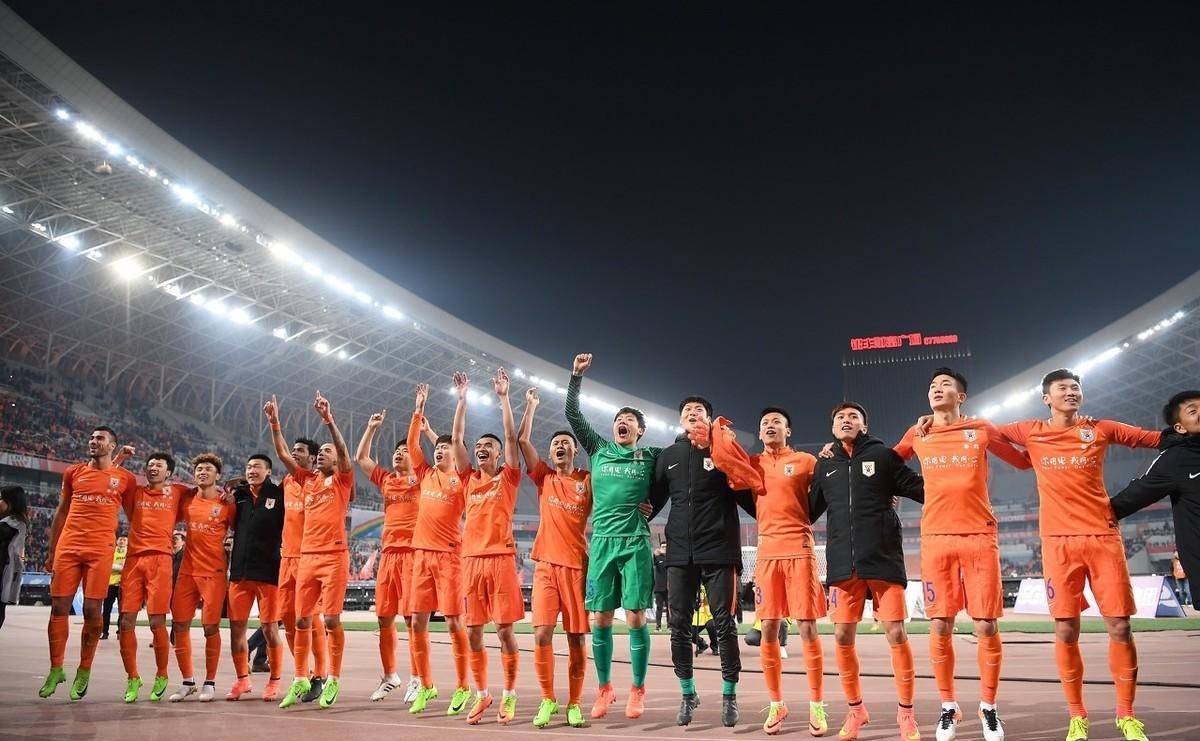 河北华夏幸福客场大胜大连人,取得连胜的简单介绍 河北华夏幸福客场大胜大连人,取得连胜的简单介绍