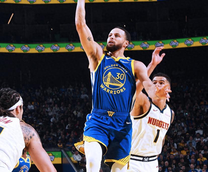 爱游戏官网网页版入口-勇士客场大胜掘金，库里表现抢眼(勇士大胜雷霆 库里砍20+5+6)