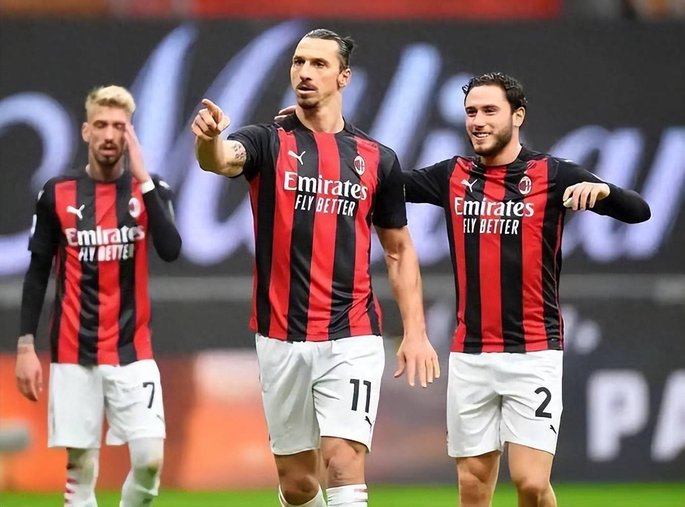 尤文图斯客场险胜,小组出线前景明朗(亚特兰大vs尤文图斯赛事预测比分思路) 尤文图斯客场险胜,小组出线前景明朗(亚特兰大vs尤文图斯赛事预测比分思路)