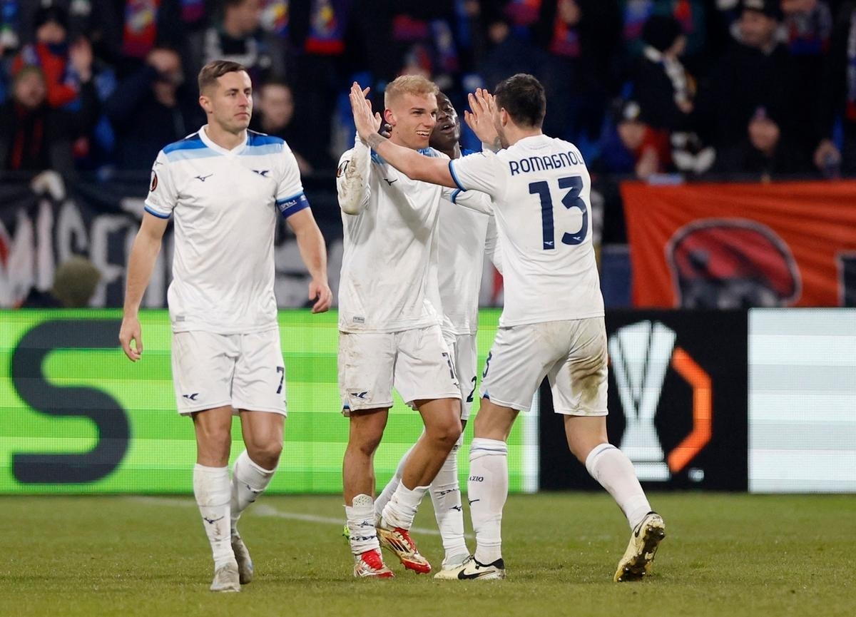 爱游戏体育官网-乌迪内斯队逆袭成功，取得双赢！的简单介绍