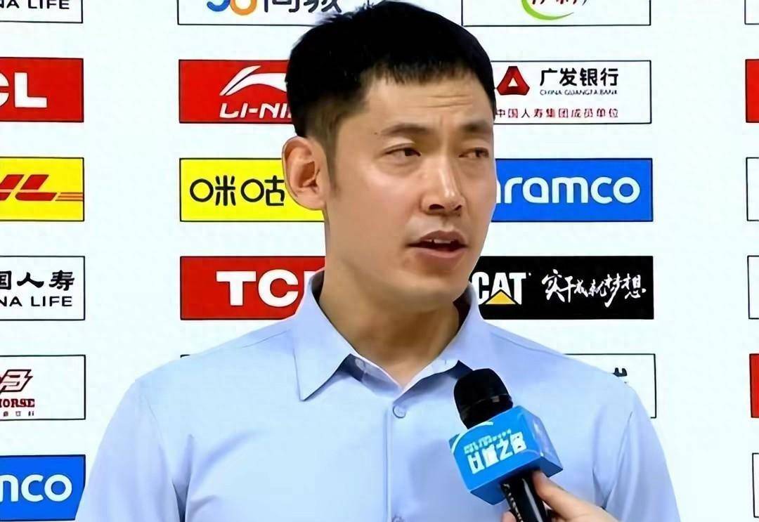 爱游戏登录入口-天津男篮实力派出，向冠军冲刺