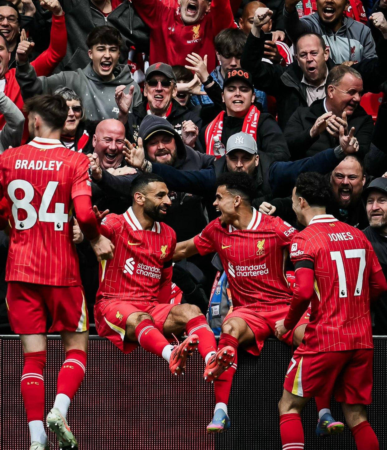 利物浦客场惨败,欧冠前景堪忧 利物浦客场惨败,欧冠前景堪忧