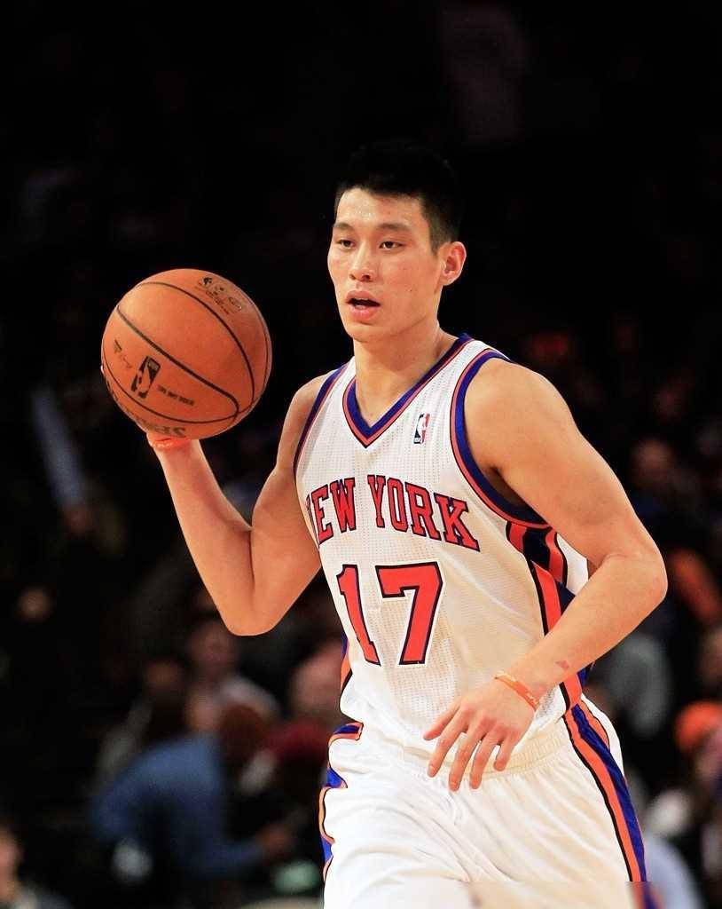 林书豪受伤情况稳定,球队气氛乐观的简单介绍 林书豪受伤情况稳定,球队气氛乐观的简单介绍