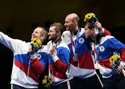 爱游戏-俄罗斯运动员收获银牌，感慨万千