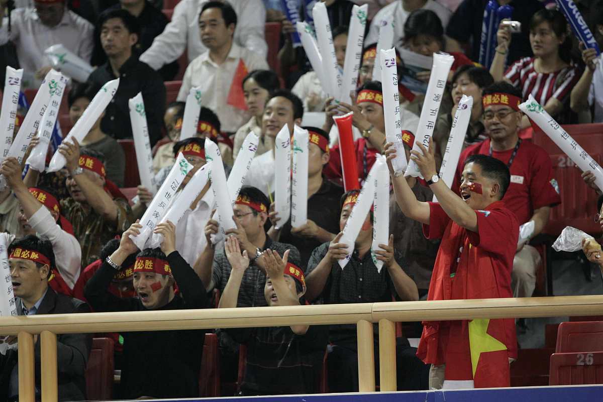 球队的团结拼搏赢得人们赞誉 球队的团结拼搏赢得人们赞誉