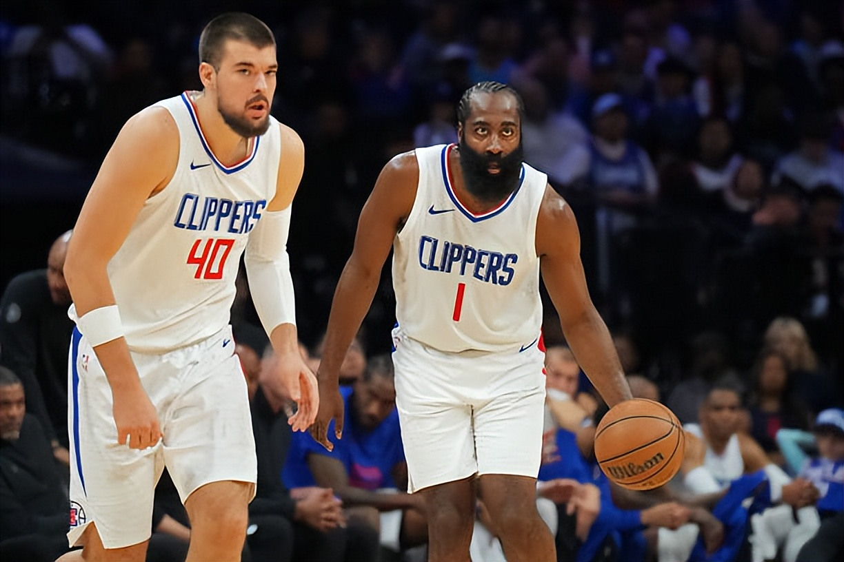 爱游戏官网-奥兰多魔术队后卫法格尔实现赛季首秀的简单介绍