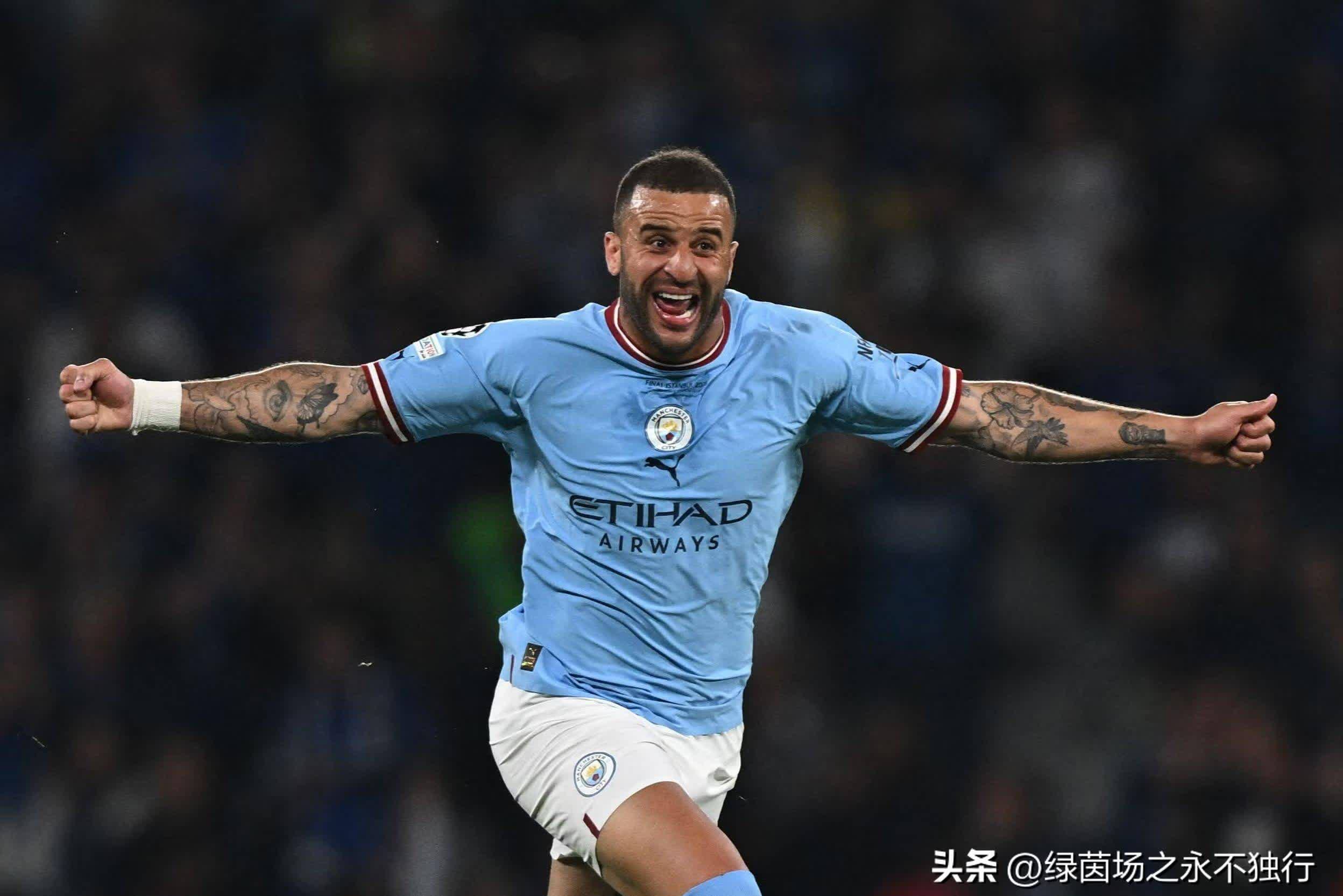 爱游戏官方登录入口-曼城豪取四连胜，击败对手，雄霸榜首