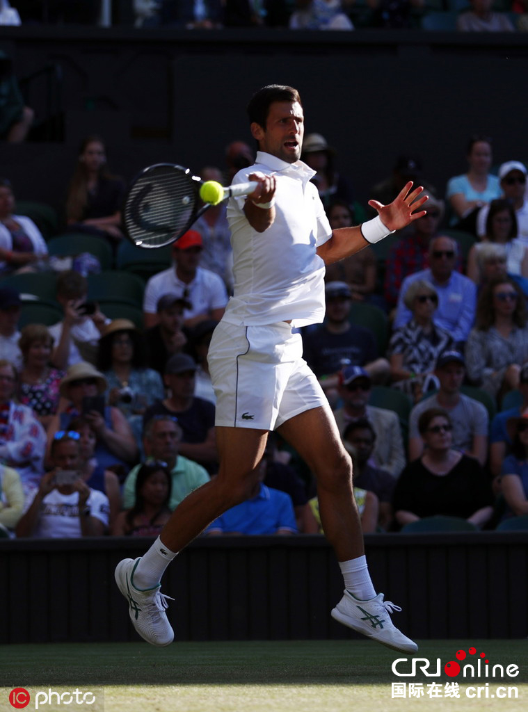 沃尔夫斯堡新帅执教以来首次获得连胜，豪取六分的简单介绍