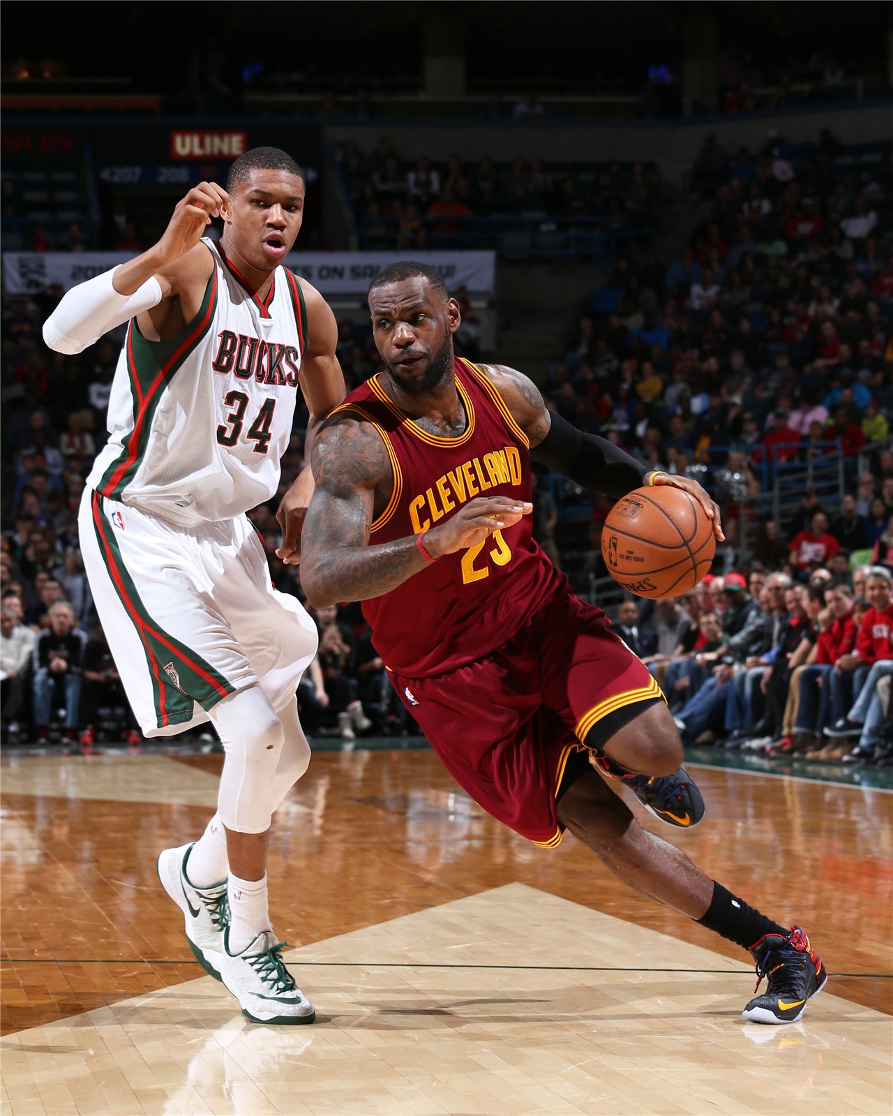 雄鹿队球员普遍状态低迷，球队呼吁团结合作