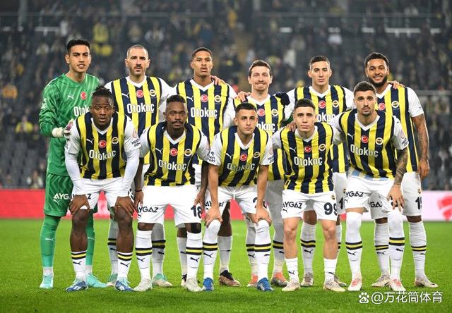 埃因霍温队客场击败费内巴切，晋级欧联杯四强的简单介绍