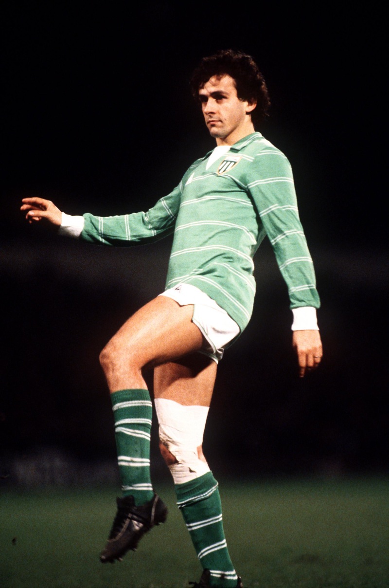 圣埃蒂安客场夺冠，缔造奇迹