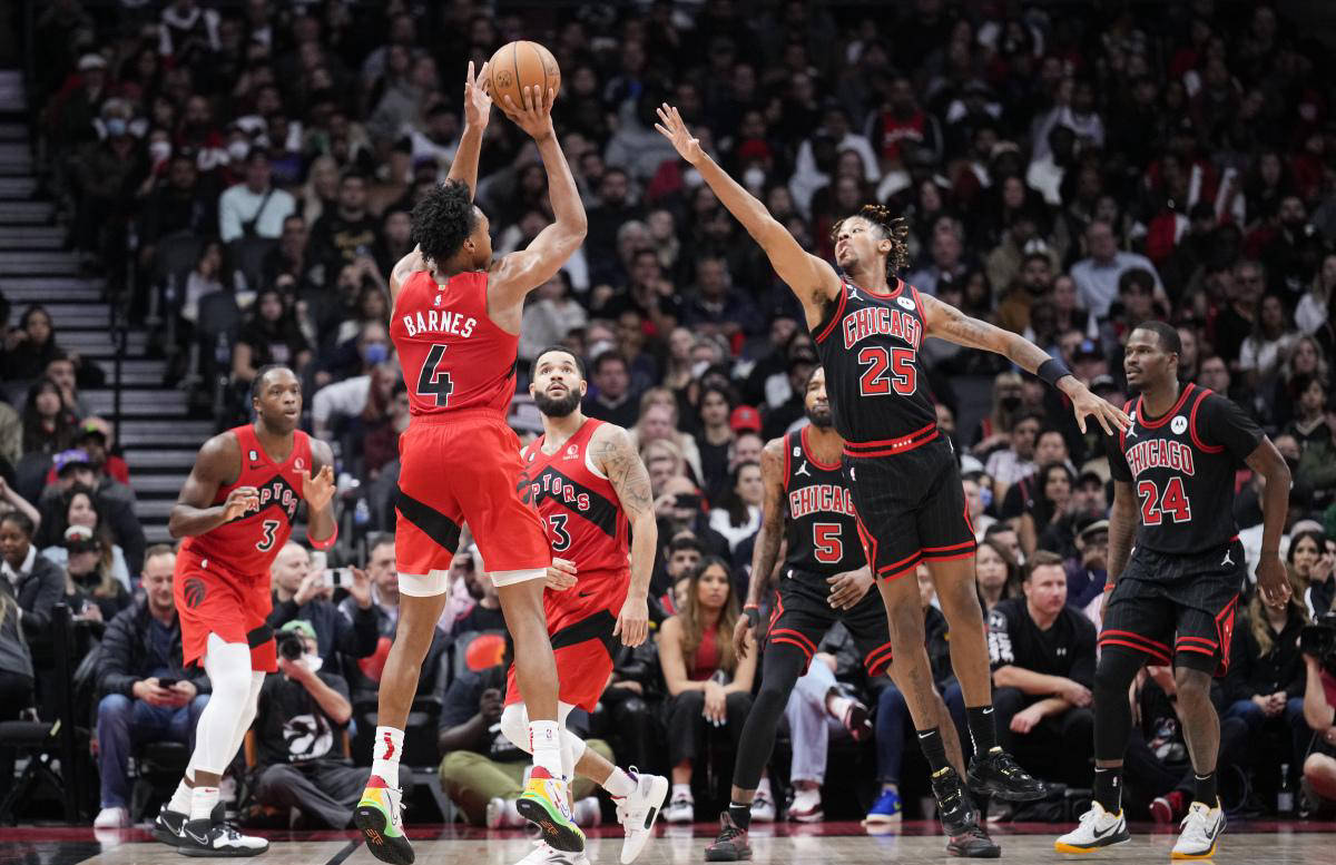 关于猛龙完胜尼克斯,希亚卡姆事业高峰的信息 关于猛龙完胜尼克斯,希亚卡姆事业高峰的信息