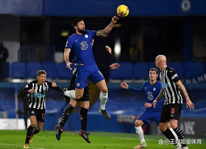 爱游戏官网-欧洲豪门惨败，亚洲球队逆袭晋级