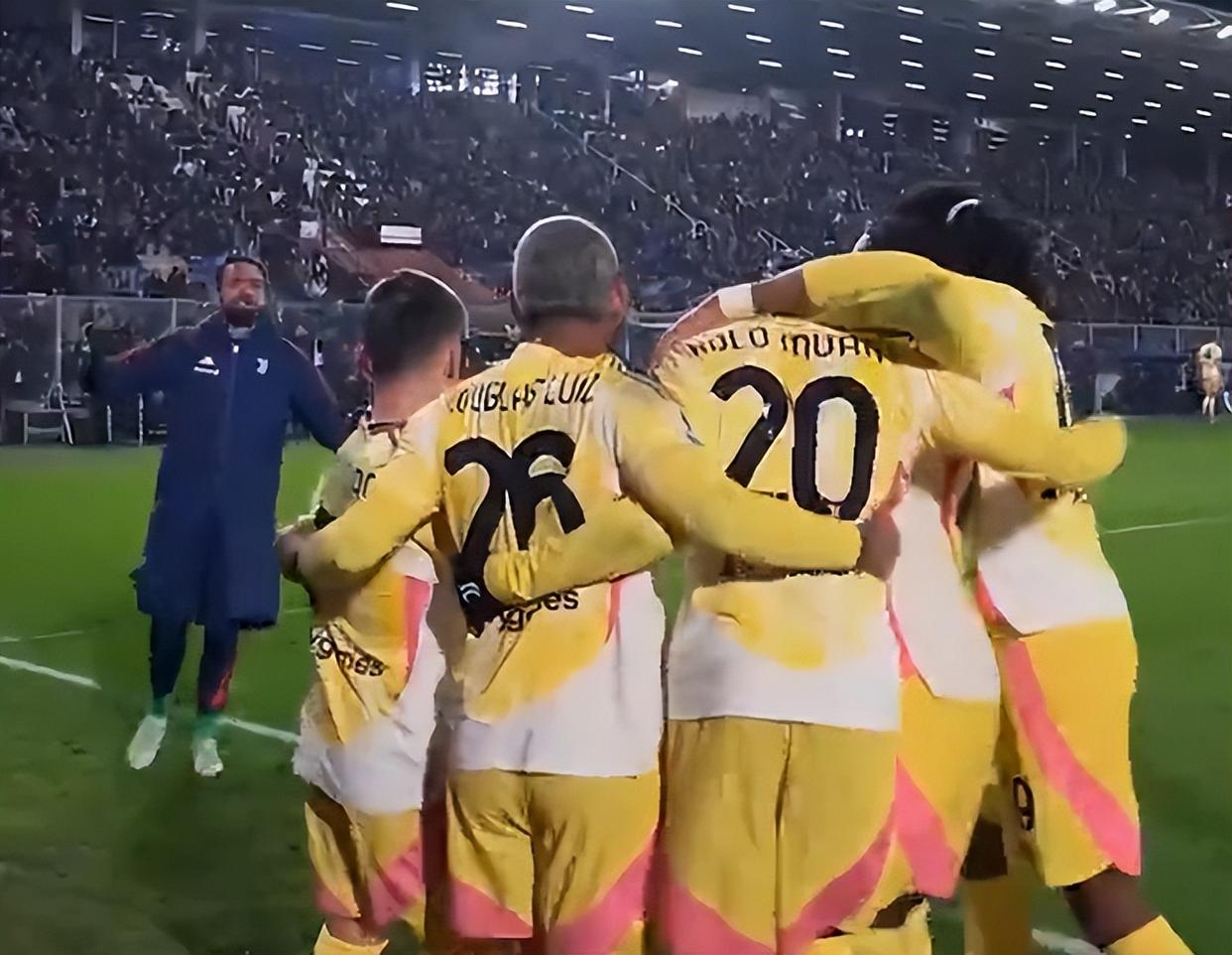 爱游戏体育地址-尤文逆转拜仁，晋级半决赛